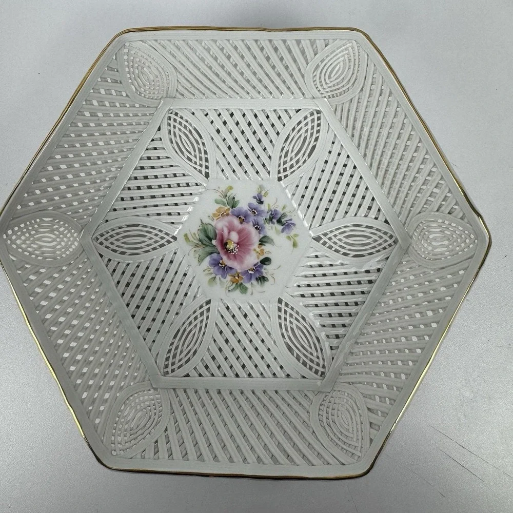 Vtg Russ‎ Collection Lattice Porcelain Bowl Floral Gold Trim Vanity Dish